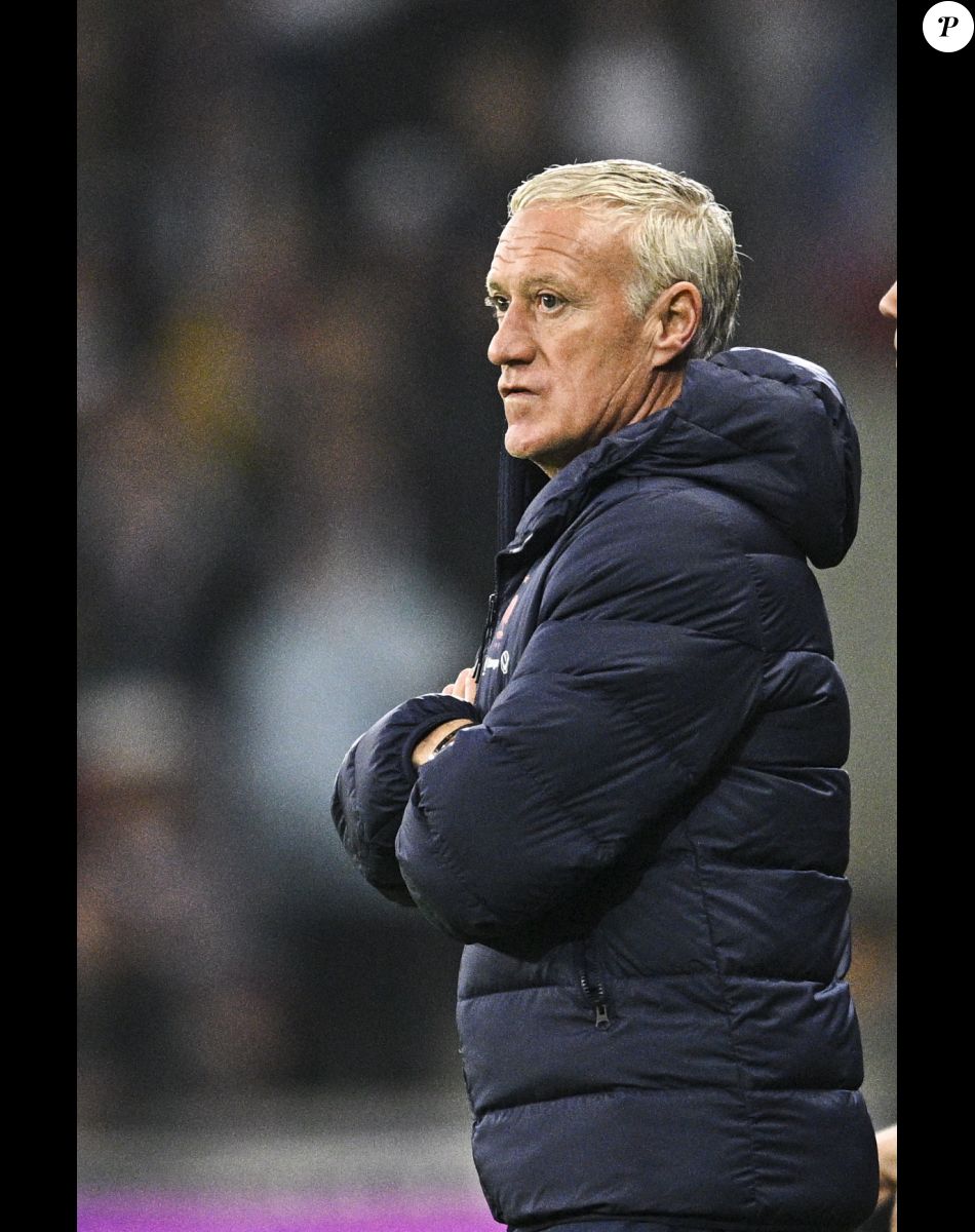 Didier Deschamps - Selectionneur (Fra) - L'équipe de France bat l'Afrique du Sud 5 à 0 lors d'un match amical au stade Pierre Mauroy à Villeneuve d'Ascq le 29 mars 2022. © JB Autissier /Panoramic/Bestimage