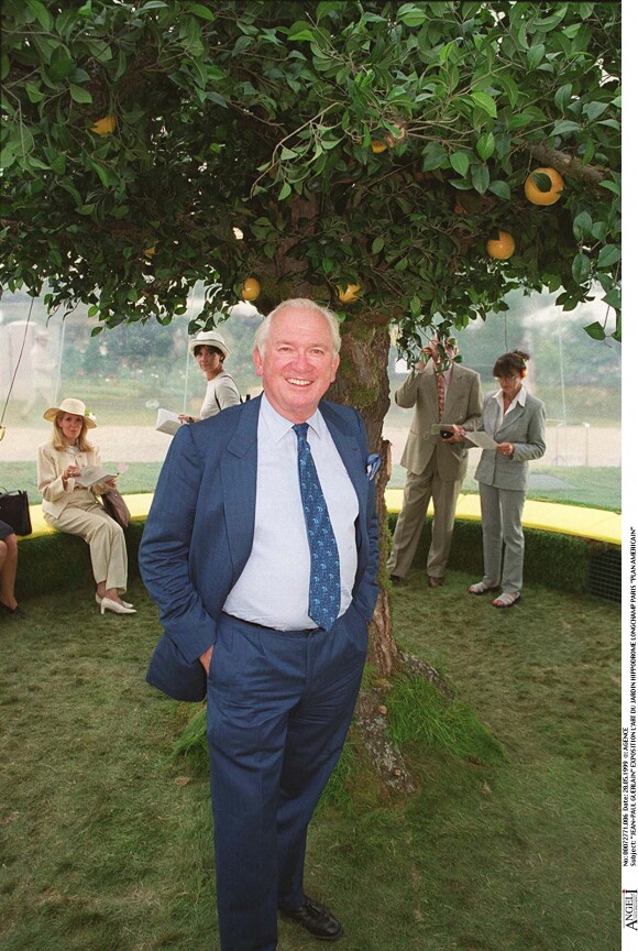 Jean-Paul Guerlain à l'exposition L'art du jardin à l'hippodrome Longchamp le 28 mai 1999