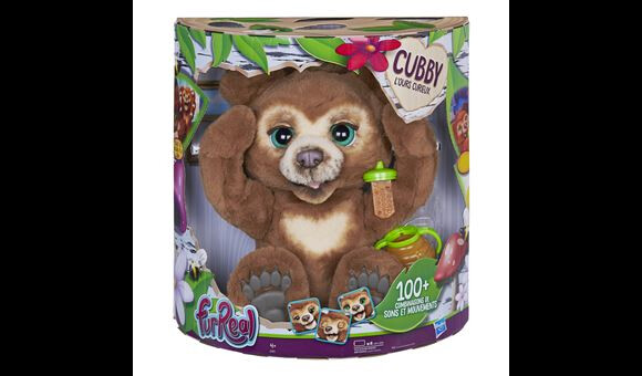Votre enfant doit s'occuper de cette peluche interactive Furreal Friends Cubby l'ours curieux
