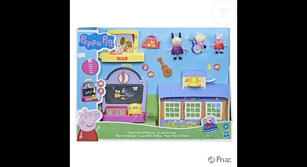 Il est l'heure d'aller en cours avec ces figurines Peppa Pig la salle de classe