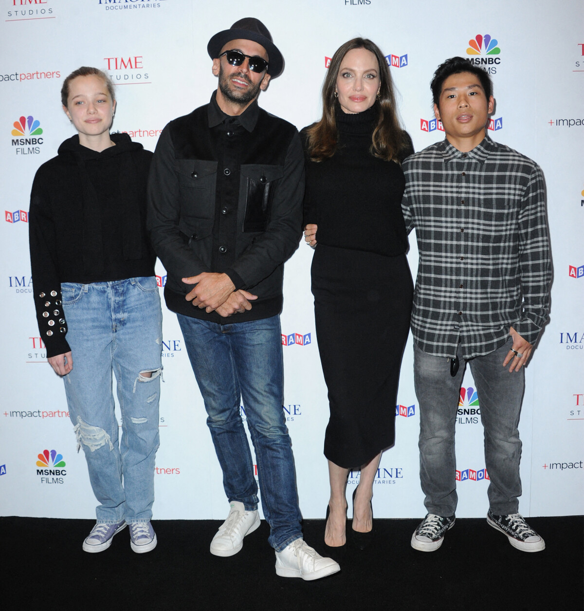Photo Première du film "Paper And Glue A JR Project" à Los Angeles