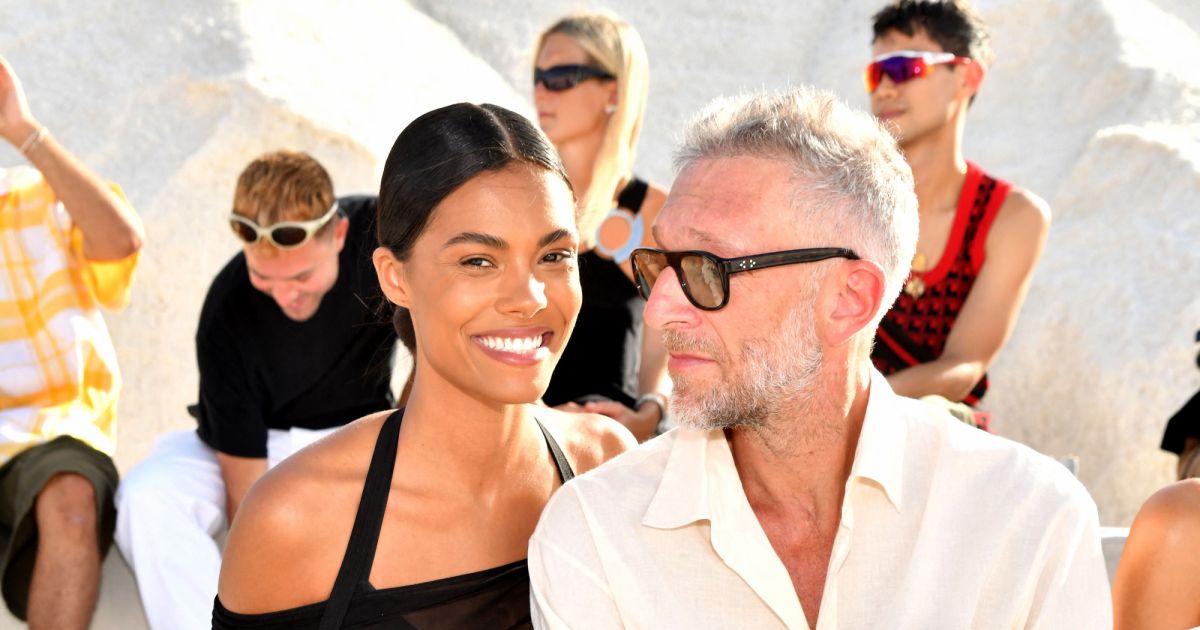 Vincent Cassel Et Sa Femme Tina Kunakey Durant Le D Fil Le Papier La