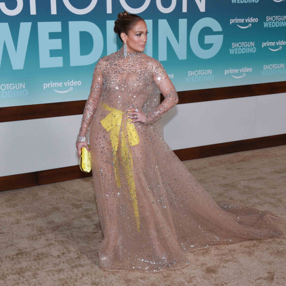 Jennifer Lopez à la première du film "Shotgun Wedding" à Los Angeles, le 18 janvier 2023. 