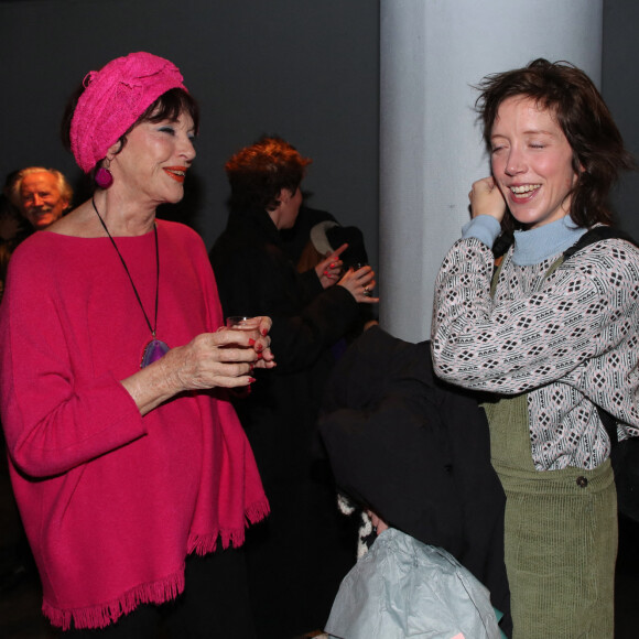 Exclusif - No Web - Anny Duperey et sa fille Sara Giraudeau - Cocktail après la générale de la pièce "Le syndrome de l'oiseau" au théâtre du Rond-Point à Paris. Le 17 janvier 2023 © Bertrand Rindoff Petroff / Bestimage 