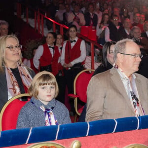 Le prince Albert II de Monaco, le prince Jacques de Monaco et la princesse Gabriella de Monaco - 3ème jour du 45ème Festival International du Cirque de Monte Carlo sous le chapiteau Fontvieille à Monaco le 22 janvier 2023. © Olivier Huitel/pool/Bestimage 