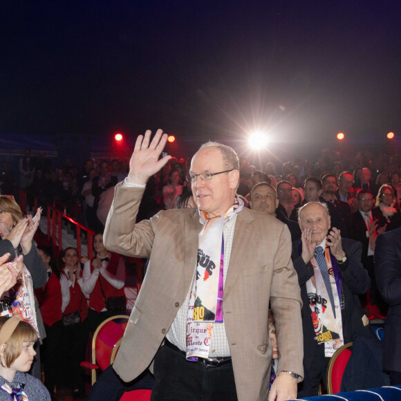 No Tabloids - Le prince Albert II de Monaco, le prince Jacques de Monaco et la princesse Gabriella de Monaco, Louis Ducruet et Camille Gottlieb - 3ème jour du 45ème Festival International du Cirque de Monte Carlo sous le chapiteau Fontvieille à Monaco le 22 janvier 2023. © Olivier Huitel/pool/Bestimage 