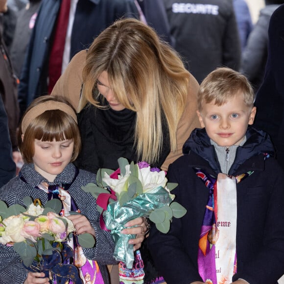 Le prince Jacques de Monaco et la princesse Gabriella de Monaco et Camille Gottlieb - 3ème jour du 45ème Festival International du Cirque de Monte Carlo sous le chapiteau Fontvieille à Monaco le 22 janvier 2023. © Olivier Huitel/pool/Bestimage 