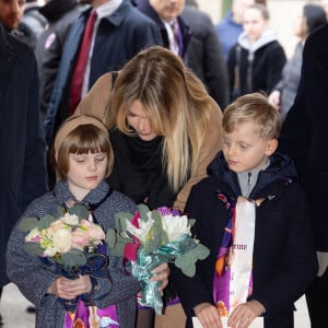 Le prince Jacques de Monaco et la princesse Gabriella de Monaco et Camille Gottlieb - 3ème jour du 45ème Festival International du Cirque de Monte Carlo sous le chapiteau Fontvieille à Monaco le 22 janvier 2023. © Olivier Huitel/pool/Bestimage 