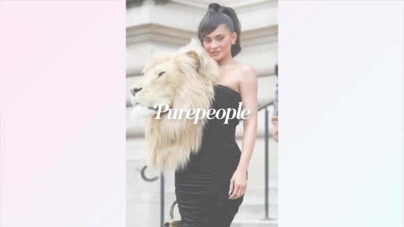 Kylie Jenner fait sensation au défilé Schiaparelli avec une robe... à tête de lion