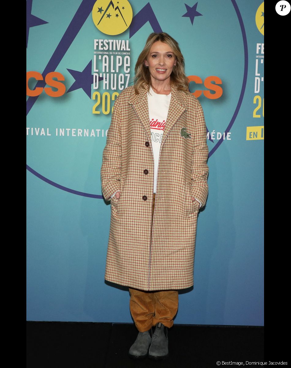 Anne Marivin au photocall de la cérémonie d'ouverture du 26ème festival international du film de comédie de l'Alpe d'Huez le 16 janvier 2023. © Dominique Jacovides / Bestimage