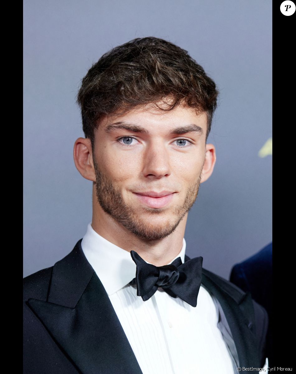 Pierre Gasly - Photocall de la 66ème cérémonie du Ballon d'Or au Théâtre du Chatelet à Paris le 17 octobre 2022. © Cyril Moreau/Bestimage