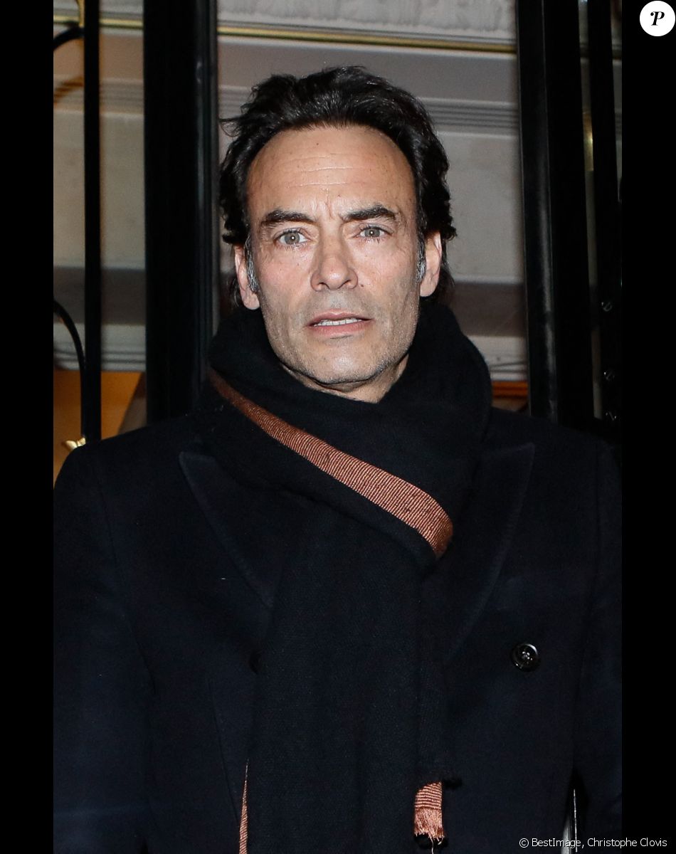 Anthony Delon - Arrivées à la 10ème édition du "Global Gift Gala 2022" au Four Seasons Hotel George V à Paris le 19 novembre 2022. © Christophe Clovis / Bestimage