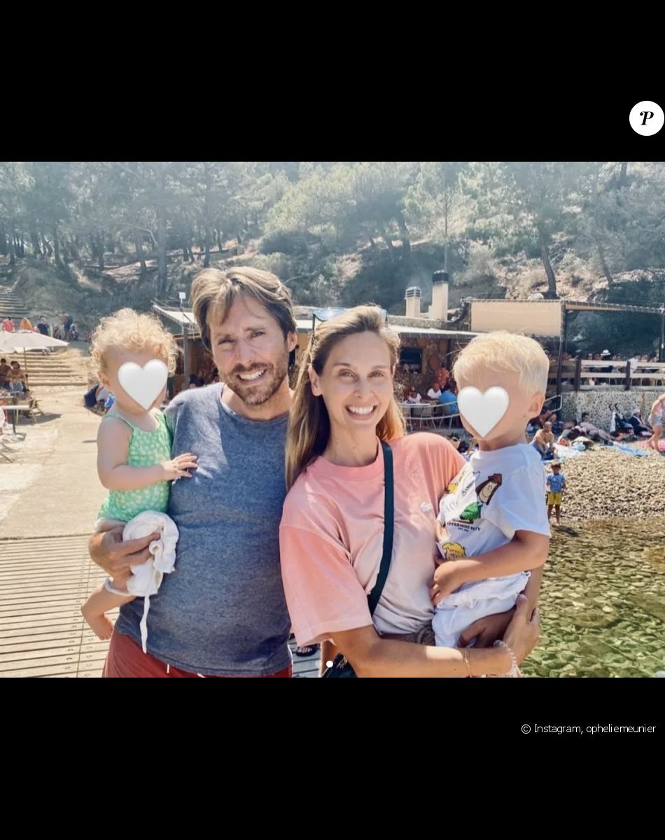 Ophélie Meunier lors de ses vacances dans le sud de la France avec son mari et leurs deux enfants - Instagram