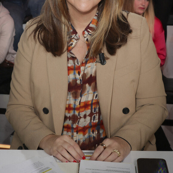 Exclusif - Valérie Benaim - Sur le plateau de l'émission TPMP (Touche Pas à Mon Poste) présentée en direct par C.Hanouna et diffusée sur C8 - Paris le 06/12/2022 - © Jack Tribeca / Bestimage