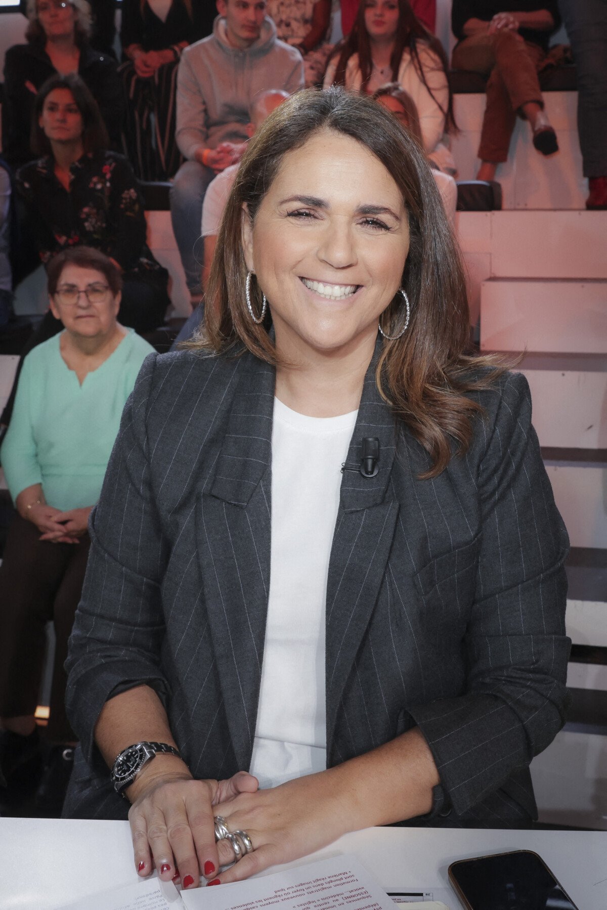 Photo Exclusif Val Rie Benaim Sur Le Plateau De L Mission Tpmp Touche Pas Mon Poste