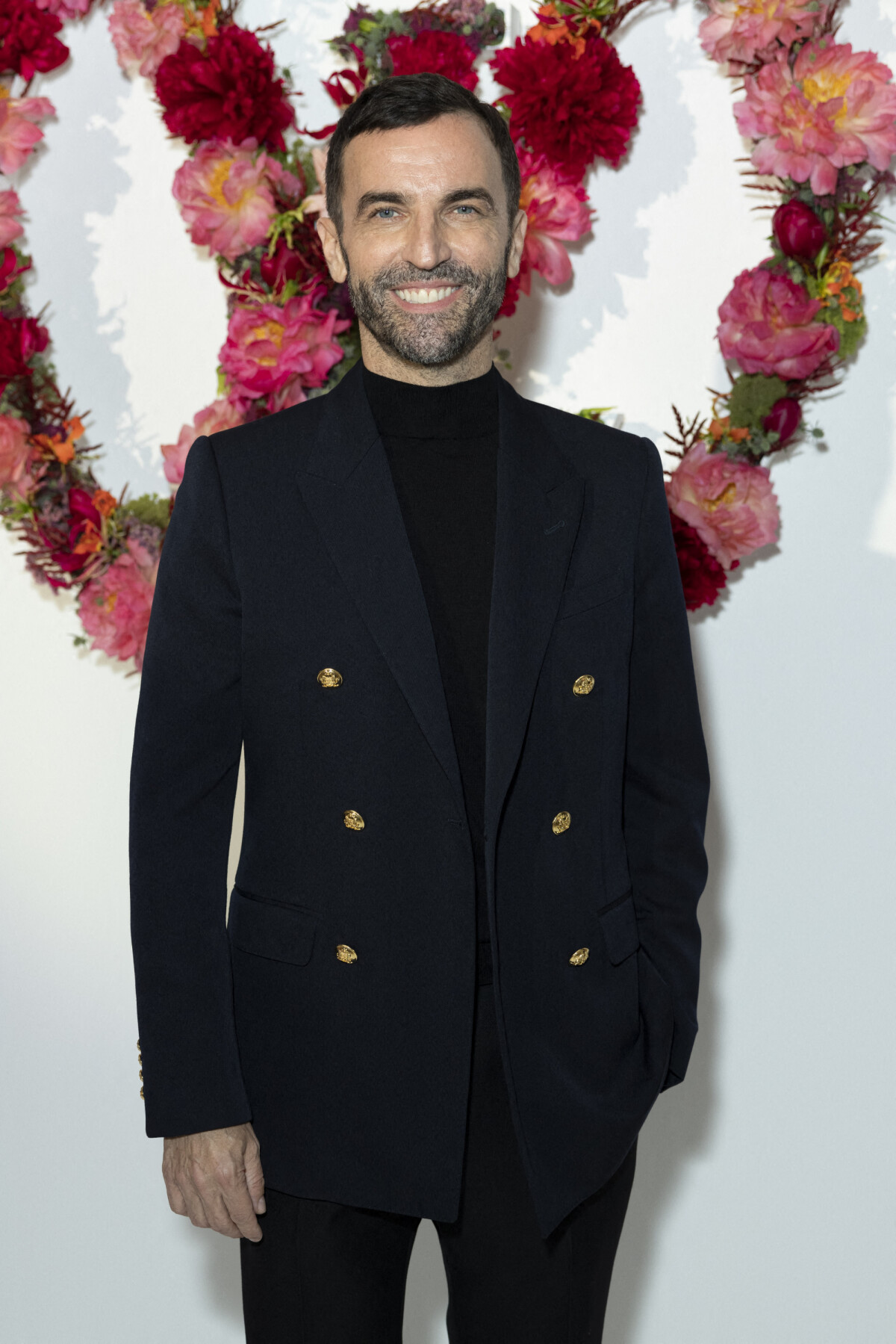 Nicolas Ghesquière photographie ses muses chez lui pour la