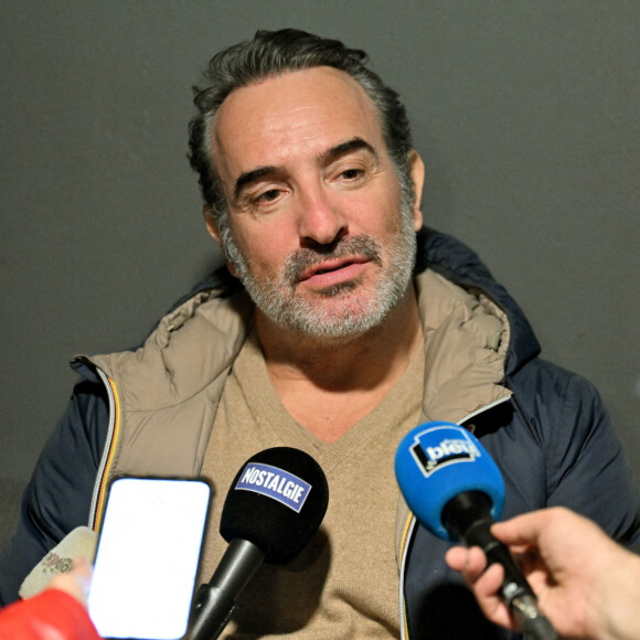 Jean Dujardin lors de l'avant-première du film "Les Chemins Noirs", dans lequel il a le rôle principal, réalisé par Denis Imbert, au cinéma Pathé Gare du Sud à Nice, le 26 janvier 2023. © Bruno Bebert/Bestimage