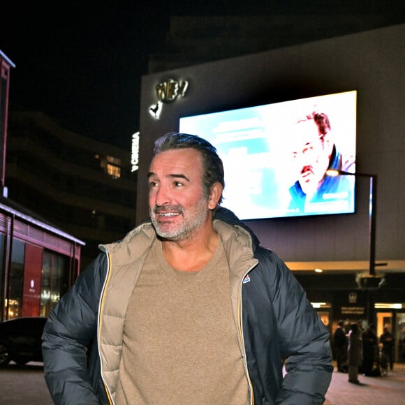 Jean Dujardin lors de l'avant-première du film "Les Chemins Noirs", dans lequel il a le rôle principal, réalisé par Denis Imbert, au cinéma Pathé Gare du Sud à Nice, le 26 janvier 2023. © Bruno Bebert/Bestimage