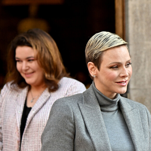 No Tabloïds - La princesse Charlène de Monaco et Mélanie-Antoinette de Massy lors de la sortie de la messe pontificale lors de la célébration de la Sainte Dévote, sainte patronne de Monaco, à Monaco le 27 janvier 2023. © Bruno Bebert / Bestimage  No Tabloïds - The end of the pontifical mass during the celebration of Saint Devote, patron saint of Monaco, in Monaco on 27 January 2023. 