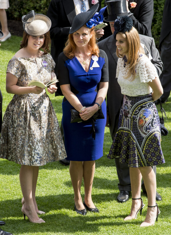 Sarah Ferguson et ses filles, la princesse Eugenie d'York et la princesse Beatrice d'York - La famille Royale d'Angleterre assiste à la course hippique "Royal Ascot 2015" sur le champs de courses de Ascot, le 19 juin 2015. 