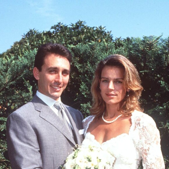 La princesse Stéphanie de Monaco et son mari Daniel Ducruet en juillet 1995 lors de leur mariage