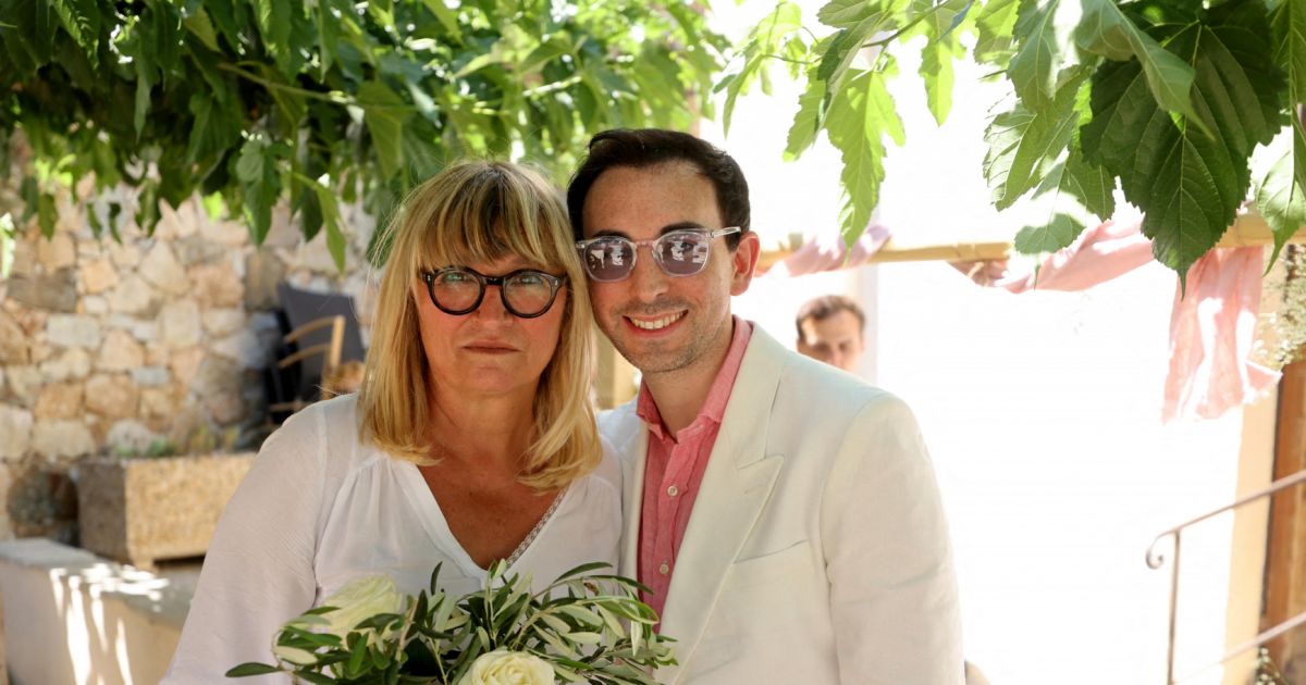 Exclusif - Christine Bravo et Jordan De Luxe - Mariage civil de