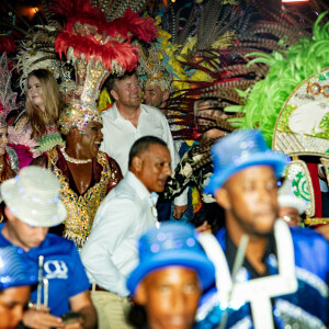 Le roi Willem Alexander des Pays-Bas, la reine Maxima et la princesse Catharina-Amalia des Pays-Bas assistent au festival Bon Bini à Aruba le 31 janvier 2023. 