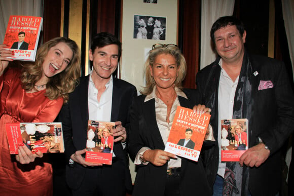 Aurore Morisse, Harold Hessel, Caroline Margeridon, Stéphane Vanhandenhoven - People à la soirée "Signature des écrivains" au Fouquet's à Paris. Le 24 novembre 2021 © Baldini / Bestimage