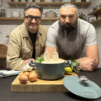 Yves Camdeborde & Sébastien Chabal : des stars des cuisines comme vous ne les avez jamais vues !