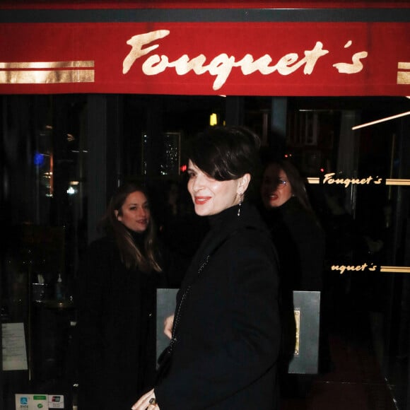 Exclusif - Juliette Binoche - Arrivés au dîner des nommés aux Cesar au Fouquet's à Paris le 6 février 2023. © Christophe Clovis / Bestimage