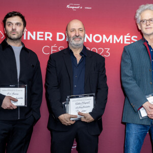 Pio Marmaï, Cédric Klapisch, Santiago Amigorena au photocall du dîner des nommés au Cesar 2023 au Fouquet's à Paris le 6 février 2023. © Olivier Borde / Bestimage