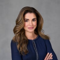 Rania de Jordanie : La reine vole une pièce du dressing de Charlène de Monaco, elle est canon !
