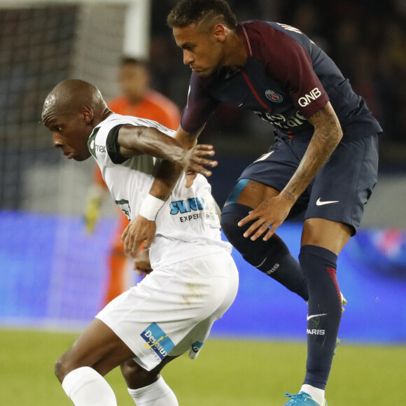 Neymar et Bryan Dabo en août 2017. Photo : Henri Szwarc/ABACAPRESS.COM