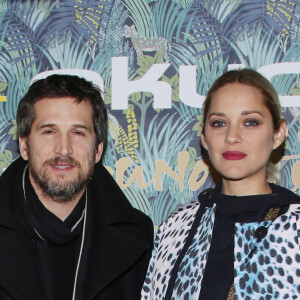 Exclusif - Guillaume Canet et sa compagne Marion Cotillard - Dîner de gala de la fondation Akuo suivi d'un concert privé de M.Chedid avec le collectif LAMOMALI au cabaret Lido, à Paris, France, le 17 janvier 2018. La Fondation Akuo entreprend et soutient des projets de développement durable sociaux et environnementaux.Elle offre à ses partenaires la possibilité de s'engager à ses côtés, en faveur de populations défavorisées en France et dans le monde entier. La mission de la Fondation Akuo se décline en 4 domaines d'intervention: donner accès à des sources d'énergies renouvelables continues et durablement compétitives, donner accès à l'éducation et à la connaissance, donner accès à l'eau et aux services de santé et préserver l'environnement et la biodiversité. © Denis Guignebourg/Bestimage