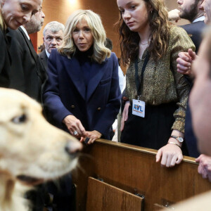 La Première dame, Brigitte Macron et Eric Dupond-Moretti, garde des Sceaux, ministre de la Justice et Charlotte Caubel se rendent au Tribunal judiciaire d'Orléans pour présenter les annonces en matière d'accompagnement des mineurs victimes tout au long du processus judiciaire, le 20 décembre 2022 à Orléans © Stéphane Lemouton/Bestimage