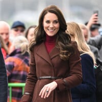 Kate Middleton dégaine un vieux manteau avec William : la princesse stylée jusqu'au bout des pieds
