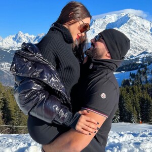 Nabilla Benattia et Thomas Vergara amoureux à Courchevel, février 2023