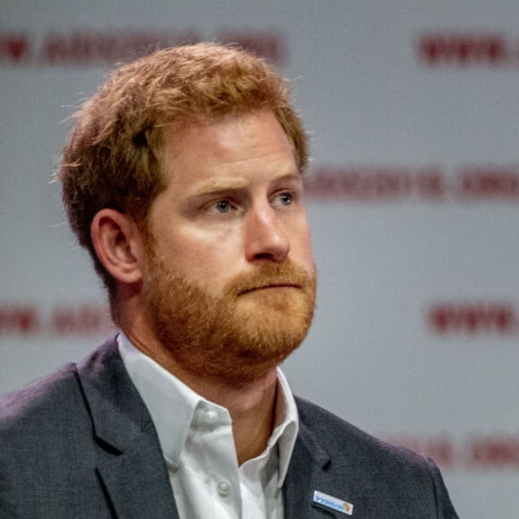 Elton John et le prince Harry participent à la conférence internationale "AIDS" à Amsterdam aux Pays-Bas le 24 juillet 2018.