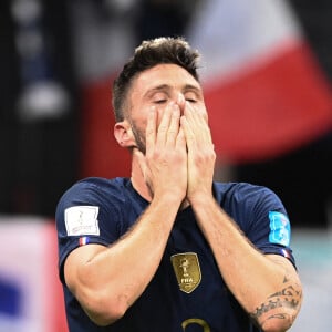 Olivier Giroud au match de football de quart de finale opposant la France à l'Angleterre lors de la coupe du Monde au stade Al Bayt à Al Khor au Qatar. La France a gagné 2-1. © Philippe Perusseau/Bestimage 