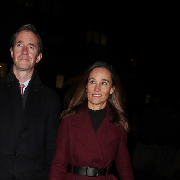 Pippa Middleton et son mari James Matthew à la sortie d'un concert à l'église St-Luke à Londres, le 1er décembre 2022. 