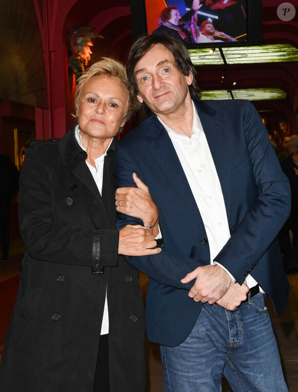 Muriel Robin et Pierre Palmade - Inauguration de la statue de cire de "Muriel Robin et Pierre Palmade" au musée Grévin à Paris le 25 octobre 2021. © Coadic Guirec/Bestimage