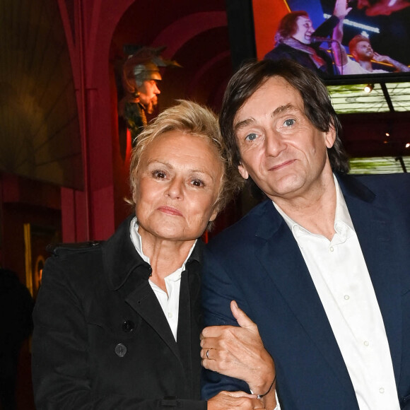 Muriel Robin et Pierre Palmade - Inauguration de la statue de cire de "Muriel Robin et Pierre Palmade" au musée Grévin à Paris le 25 octobre 2021. © Coadic Guirec/Bestimage