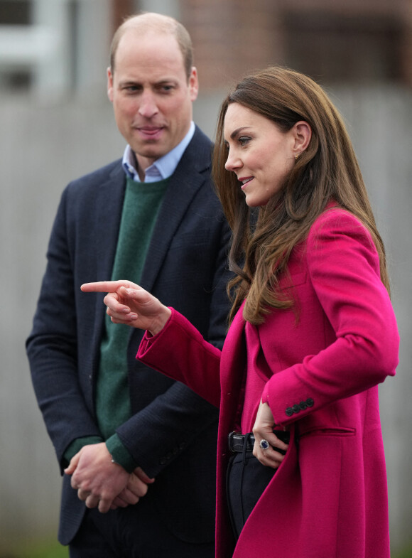 Le prince William, prince de Galles, et Kate Catherine Middleton, princesse de Galles, à leur arrivée au Windsor Foodshare à Windsor.