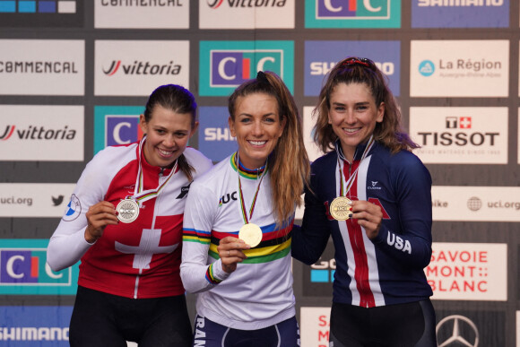 La française Pauline Ferrand-Prévot décroche le titre de championne du monde en short track aux Gets, Haute-Savoie, France, le 26 août 2022. © Fabio Averna/LPS/Zuma Press/Bestimage