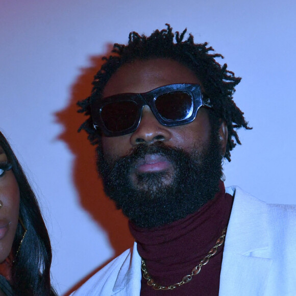 Aya Nakamura et Damso - Photocall en front row du défilé "Le Raphia" de la maison Jacquemus au Bourget le 12 décembre 2022. © Veeren / Clovis / Bestimage 