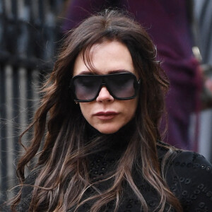 Victoria Beckham lors de l'hommage rendu à Vivienne Westwood et à son héritage en la cathédrale Southwark à Londres, Royaume Uni, le 16 février 2023.