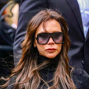 Victoria Beckham lors de l'hommage rendu à Vivienne Westwood et à son héritage en la cathédrale Southwark à Londres, Royaume Uni, le 16 février 2023.