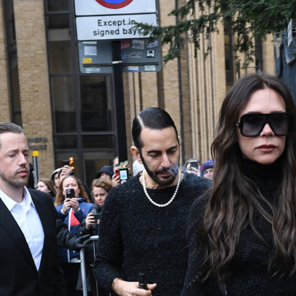 Victoria Beckham lors de l'hommage rendu à Vivienne Westwood et à son héritage en la cathédrale Southwark à Londres.
