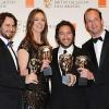 Le scénariste Mark Boal, Kathryn Bigelow et ses producteurs à la remise des BAFTA, à Londres, le 21 février 2010 !
