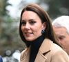 Kate Middleton a visite la Oxford Nursing House à l'ouest de Londres.
Catherine (Kate) Middleton, princesse de Galles, arrive pour visiter l'Oxford House Nursing Home à Slough, Royaume Uni, pour rencontrer le personnel et les résidents et découvrir comment la prestation de soins de haute qualité axés sur le patient est au centre du travail de la maison. 